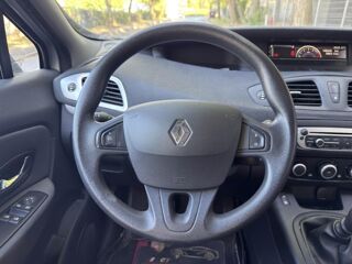 Sc&eacute;nic 1.5 Energy dCi - 95 Euro 6 III MONOSPACE P&eacute;pite PHASE 3 2015 occasion 77185 Lognes