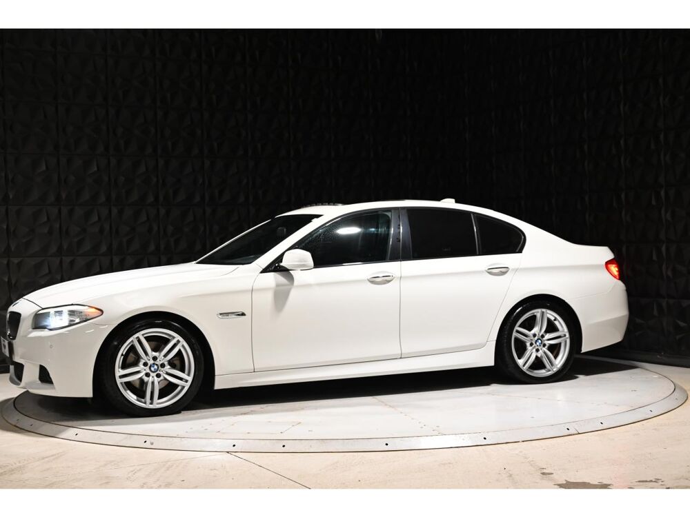 S&eacute;rie 5 530i Sport Design - BVA BERLINE F10 528i PHASE 1 2011 occasion 77100 Meaux