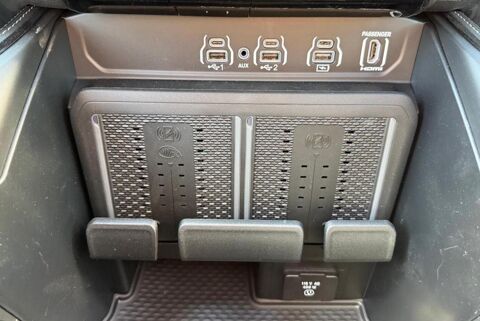RAM 1500 CREW LIMITED NIGHT EDITION BOX HAYON MULTI V8 5,7L 2026 occasion 91830 Le Coudray-Montceaux