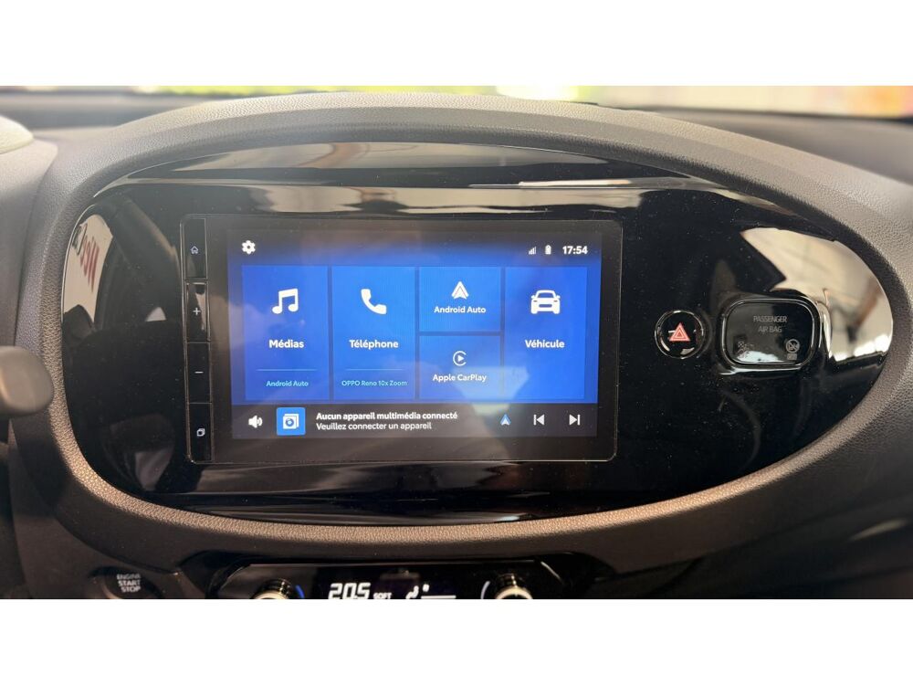 Aygo 1.0 VVTI 70 X-PLAY DESIGN - GARANTIE 12 MOIS 2024 occasion 16000 Angoul&ecirc;me