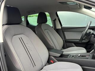 Leon 2.0 TDI 150 DSG7 Business avec Cam&eacute;ra et Apple Car Play 2024 occasion 35300 Foug&egrave;res