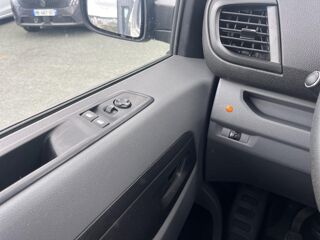 Traveller 1.5 bluehdi 120 standard business 9pl 2020 occasion 33127 Saint-Jean-d'Illac