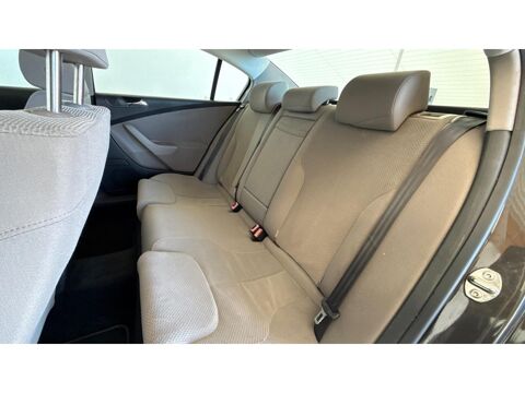 Passat 2.0 TDI 140 ch Confortline / ATTELAGE / SUIVI FACTURES / SE 2009 occasion 17600 Saujon