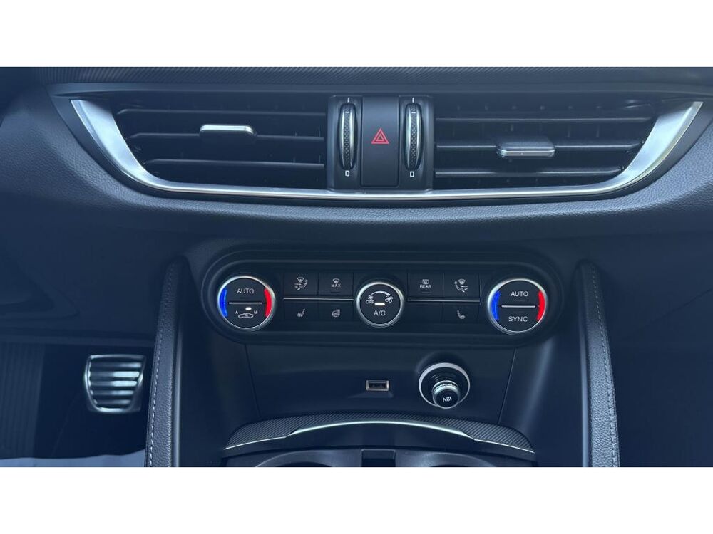 Stelvio 2.2 D 160 BVA Veloce +TOIT OUVRANT 2024 occasion 81580 Soual