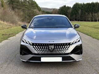 308 GT EXCLUSIVE HYBRID 145 DCS6 TOIT OUVRANT HIFI FOCAL 2026 occasion 81000 Albi