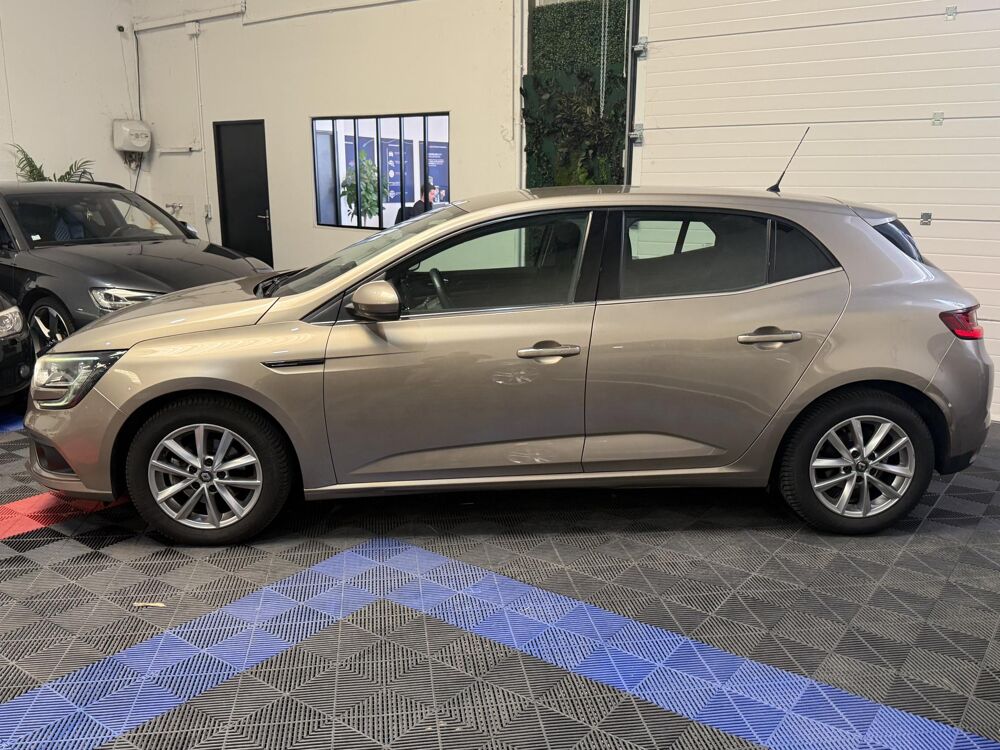 M&eacute;gane 1.2 Energy TCe - 130 Zen SUIVI RENAULT GARANTIE 12 MO 2016 occasion 94360 Bry-sur-Marne