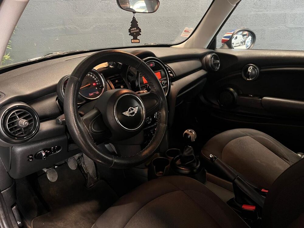 Cooper D 1.5 D - 95 CH F56 COUPE FINITION One D 2014 occasion 33700 M&eacute;rignac