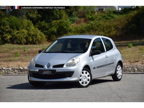 Renault Clio 1.2i 16V - 75 III 2007 occasion Mougins 06250