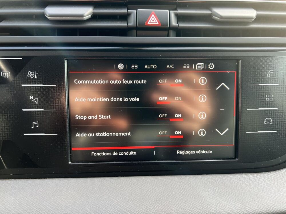 C4 Spacetourer 2.0 BlueHDi - BVA - 160cv - DISTRIBUTION NEUVE - SUIVI CITRO 2018 occasion 49070 Beaucouz&eacute;
