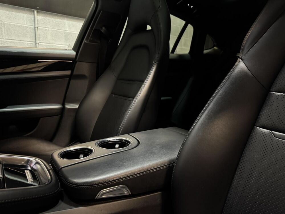 Panamera 4 E-HYBRID 2.9i V6 462CH PDK8 /GARANTIE 12 MOIS 2021 occasion 52100 Bettancourt-la-Ferr&eacute;e