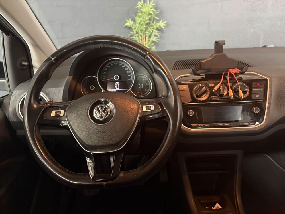 UP 1.0i BlueMotion 75ch High - garantie 6 mois minimum 2019 occasion 33700 M&eacute;rignac