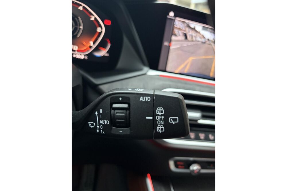 X5 BMW M50d xDrive 400ch BVA8 B&W 360&deg; Cuir Suivi BMW 2019 occasion 78760 Jouars-Pontchartrain