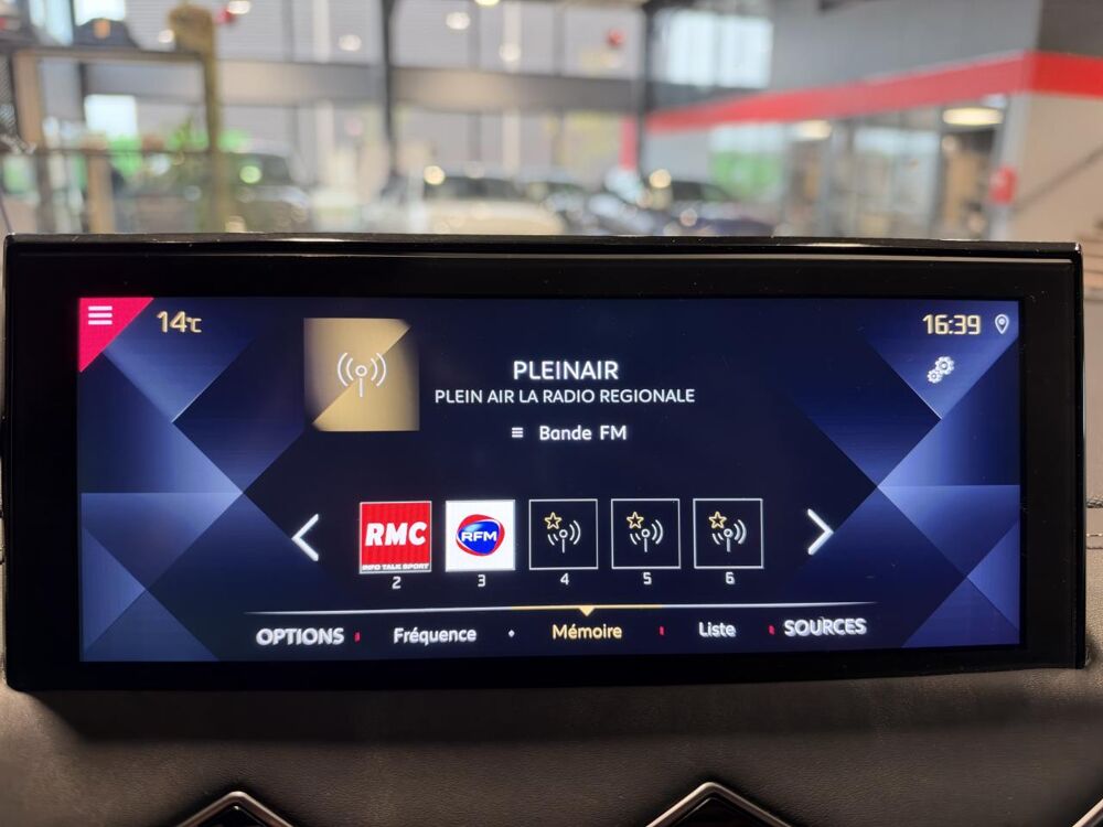 DS3 GRAND CHIC - 155 - SIEGES CHAUFFANTS - ATTELAGE - ATH - ACC 2019 occasion 25300 Pontarlier