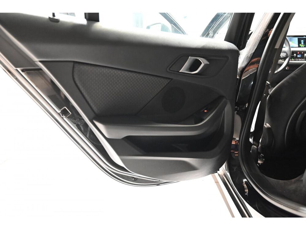 S&eacute;rie 1 116d - BV DKG BERLINE F40 Business Design 2022 occasion 77100 Meaux