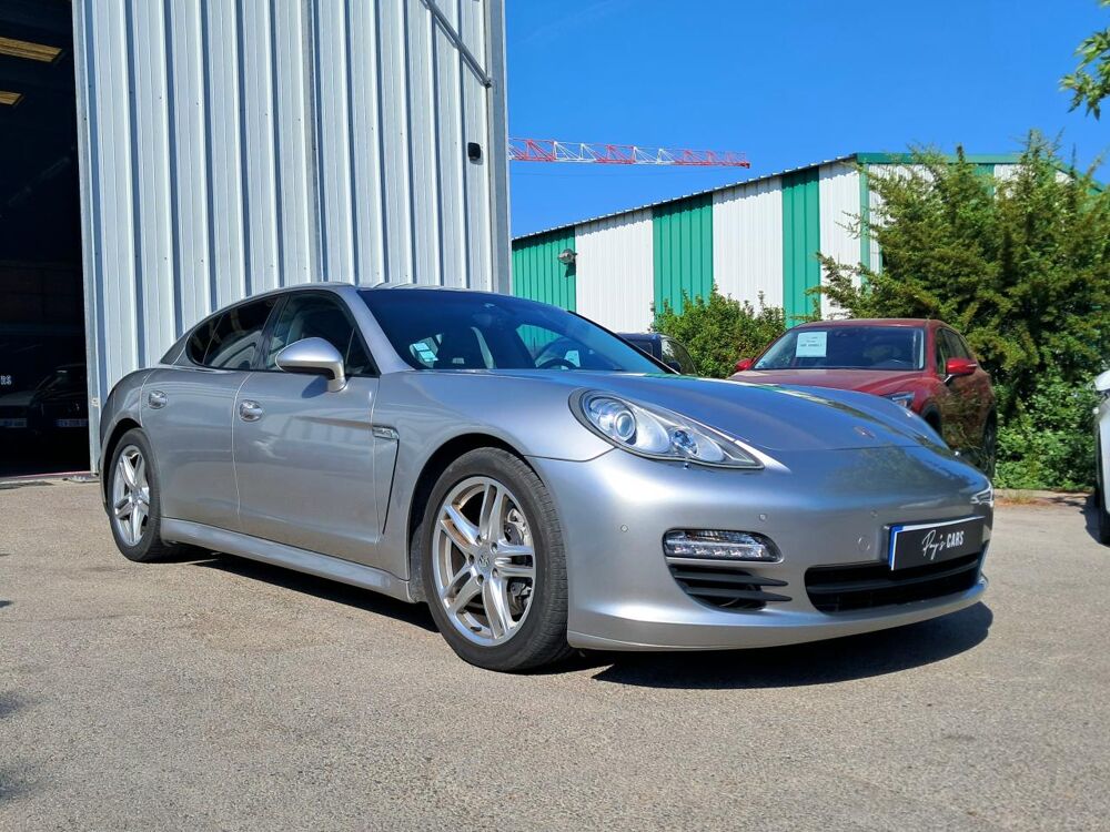 Panamera V6 TDI 250 TIPTRONIC - SUIVI PORSCHE - BOSE - TOIT OUVRANT 2011 occasion 13760 Saint-Cannat