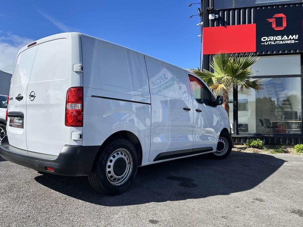 Vivaro L2 STANDART PACK BUSINESS BlueHDi 120 S&S FOURGON 2022 occasion 44700 Orvault