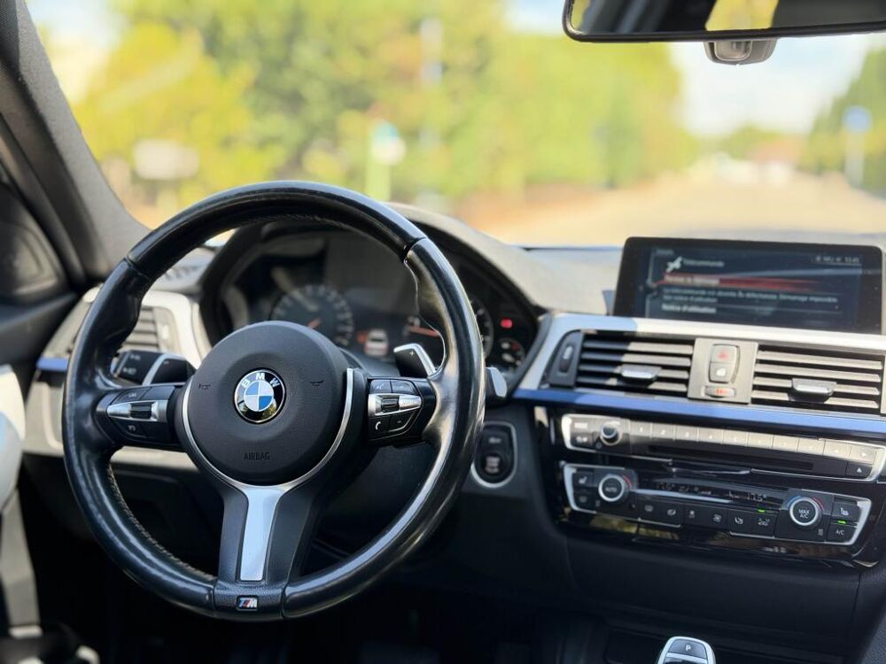 S&eacute;rie 3 335d xDrive M Sport - H&K - HUD - TOIT - SUIVI FULL BMW 2017 occasion 13760 Saint-Cannat