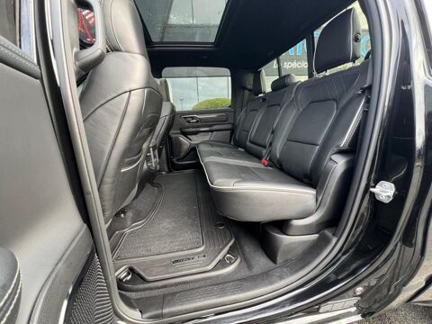 RAM 1500 CREW LIMITED NIGHT EDITION BOX HAYON MULTI 2025 occasion 91830 Le Coudray-Montceaux