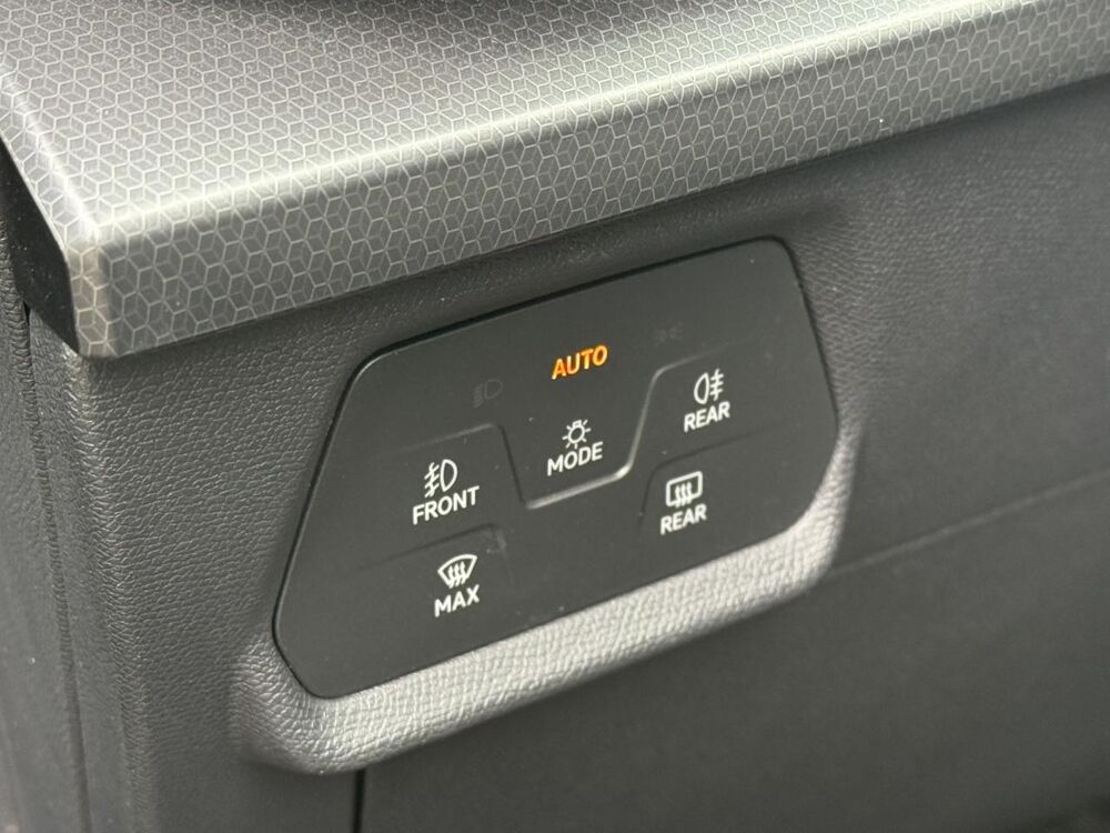 Leon 2.0 TDI 115 Style - GARANTIE SEAT 05/2030 2025 occasion 35300 Foug&egrave;res