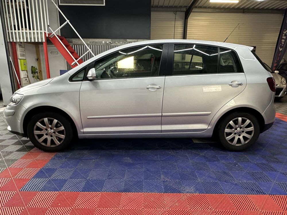 Golf 1.9 TDI 105 CONFORT DSG BVA 2006 occasion 33370 Artigues-pr&egrave;s-Bordeaux