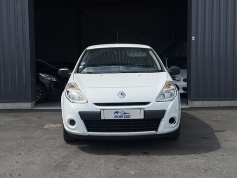 Clio III 1.2l - 75ch Finition Aliz&eacute; Garantie 12 mois 2011 occasion 76710 Eslettes