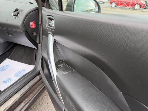 308 CC 2.0 HDi FAP - 163 CABRIOLET F&eacute;line gps + clim + radar AR 2011 occasion 19100 Brive-la-Gaillarde