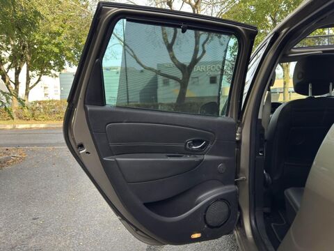 Sc&eacute;nic Grand 1.5 dCi FAP - 110 - BV EDC - 7pl GRAND III MONOSPACE 2013 occasion 77185 Lognes
