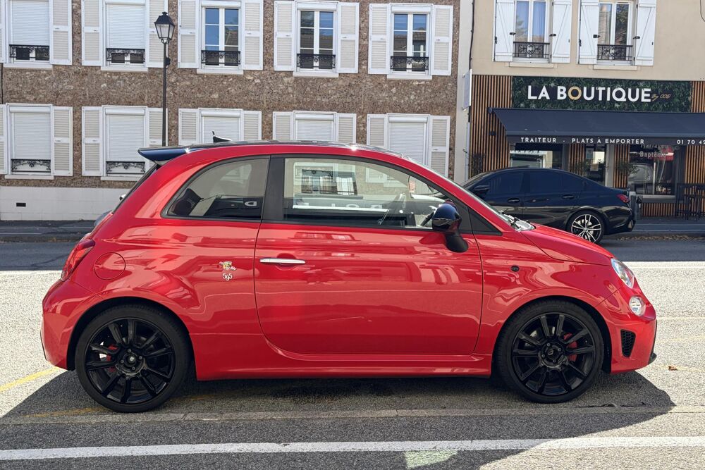500 ABARTH 595 TURISMO 1.4 T-JET 165 CH BVA TOIT NOIR ECHAPPEMEN 2018 occasion 78760 Jouars-Pontchartrain