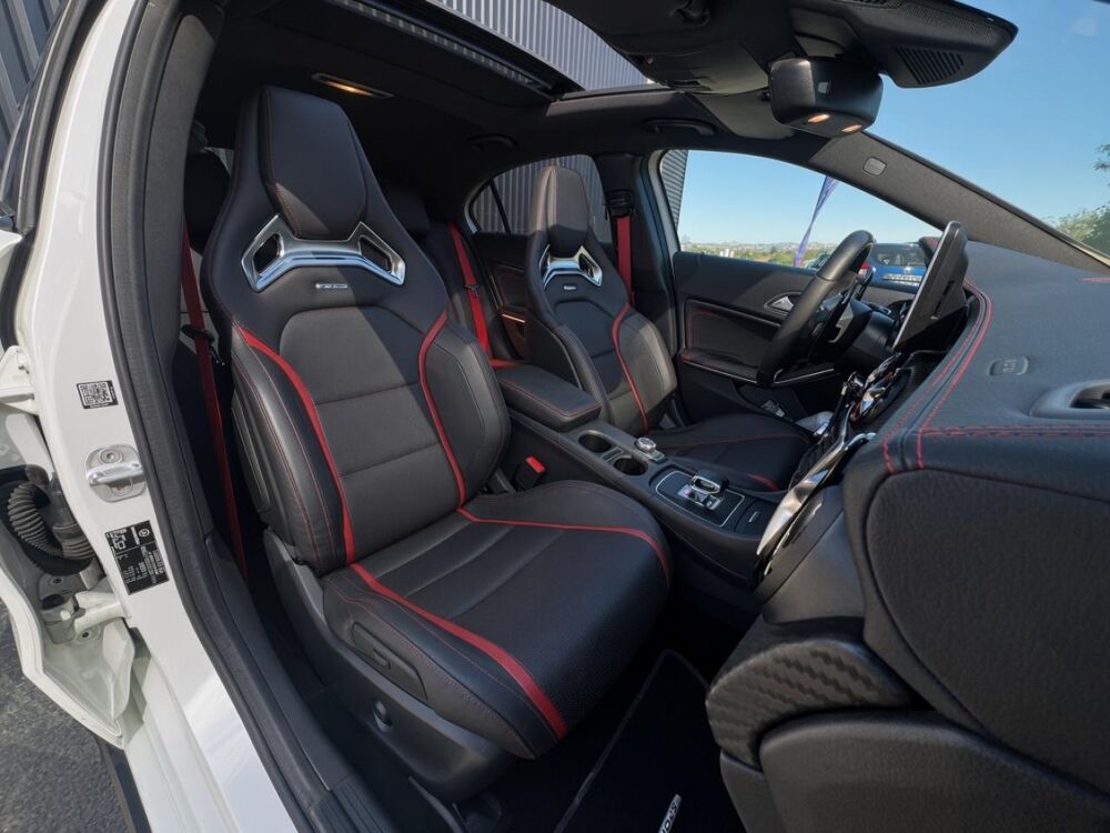 Classe A 2.0 45 360 AMG 4MATIC SPEEDSHIFT-DCT BVA / TOIT OUVRANT / SI 2015 occasion 42170 Saint-Just-Saint-Rambert