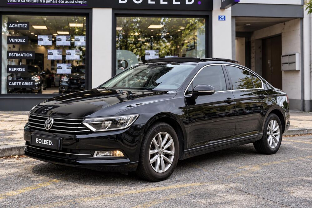Passat VOLKSWAGEN 1.6 TDI 120 DSG7 TOIT OUVRANT CAM&Eacute;RA ENTRETIEN 2019 occasion 78760 Jouars-Pontchartrain