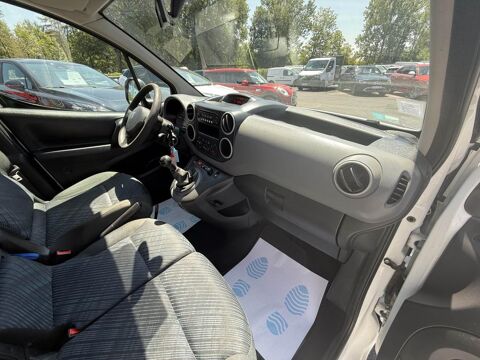 Partner L1 1.6 HDi FAP - 90 Fourgon Pack CD Clim Plus - ATTELAGE 2011 occasion 19100 Brive-la-Gaillarde