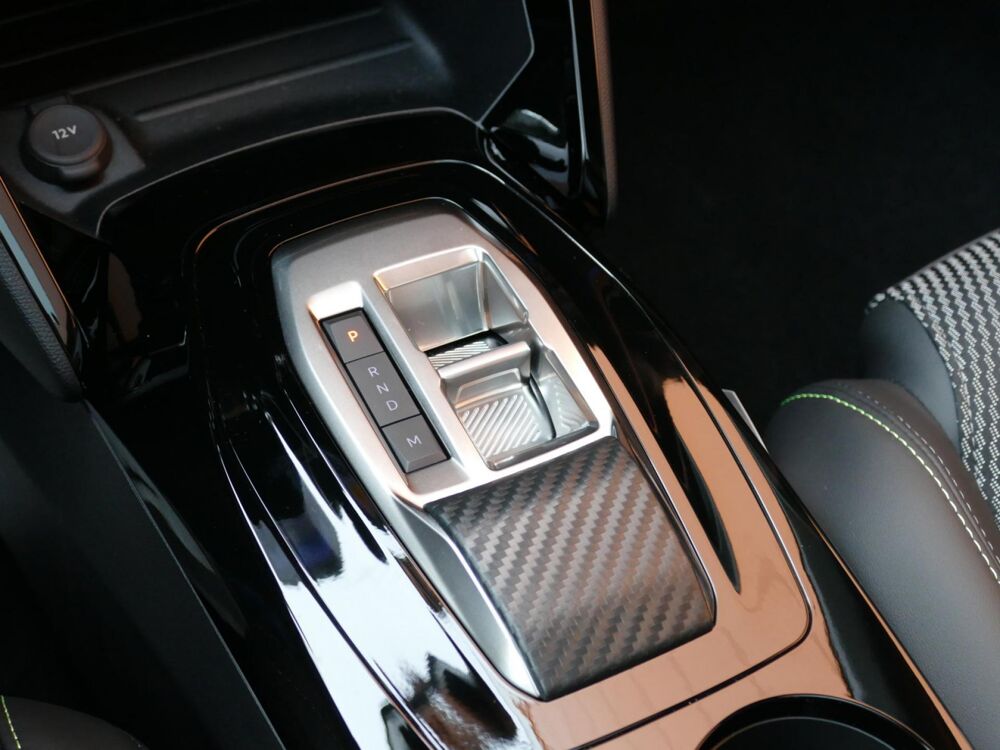 208 II HYBRID 145 GT - BV E-DCS6 PACK DRIVE ASSIST & TO. 2026 occasion 77090 Coll&eacute;gien