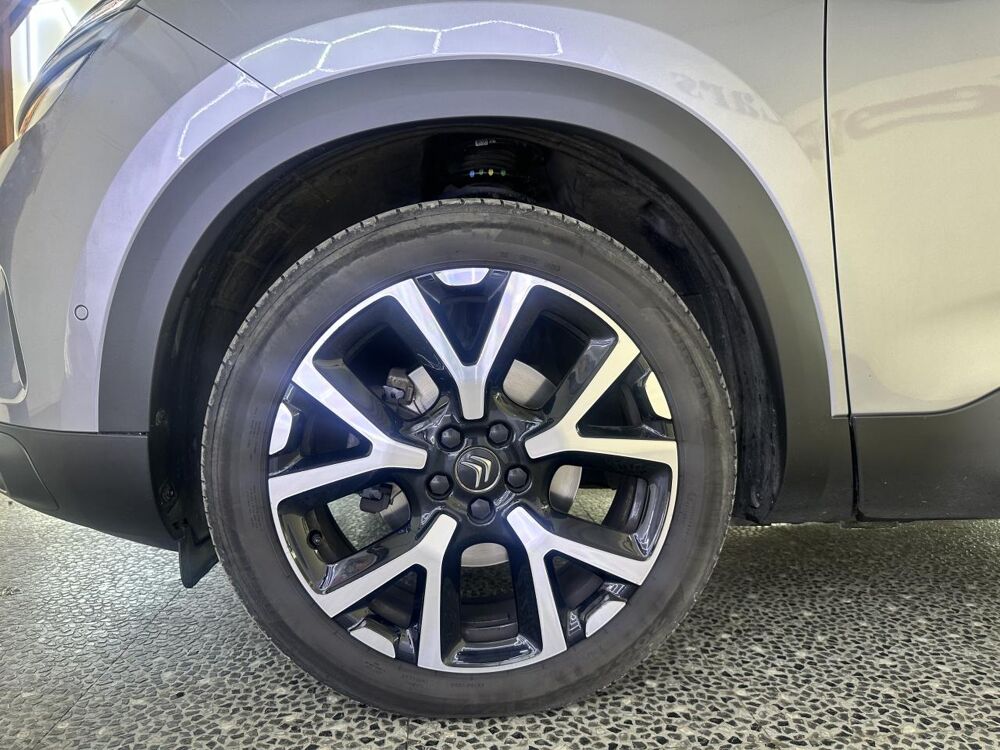 C5 aircross 1.5 BLUEHDI 130 SHINE PACK EAT BVA START-STOP - GARANTIE 12 2021 occasion 16000 Angoul&ecirc;me