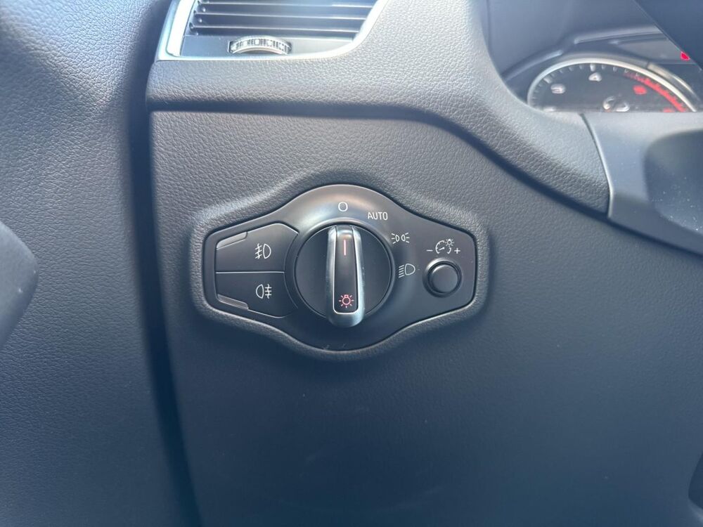 Q5 2.0 tdi 150 clean diesel s line 2016 occasion 57525 Talange