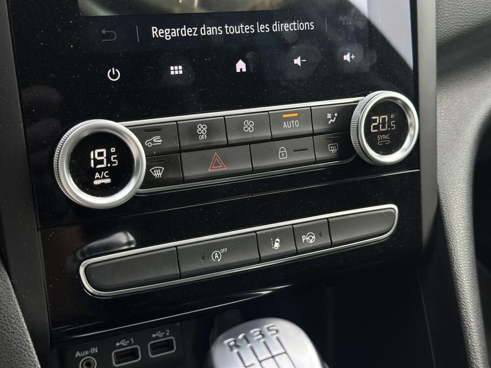 M&eacute;gane IV 1.5 dCi 115 IV Intens + CARPLAY + CAMERA + TETE HAUTE 2021 occasion 13760 Saint-Cannat