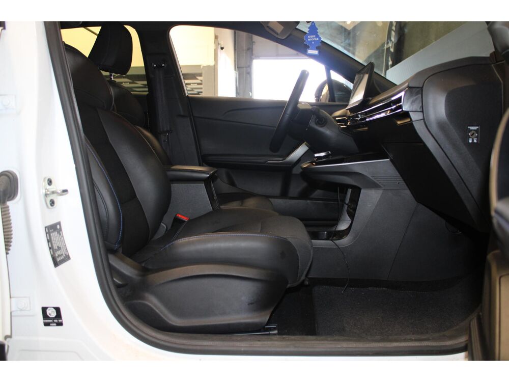 MG4 204 64-2 KWh Luxury Entretien Complet 2023 occasion 59493 Villeneuve-d'Ascq