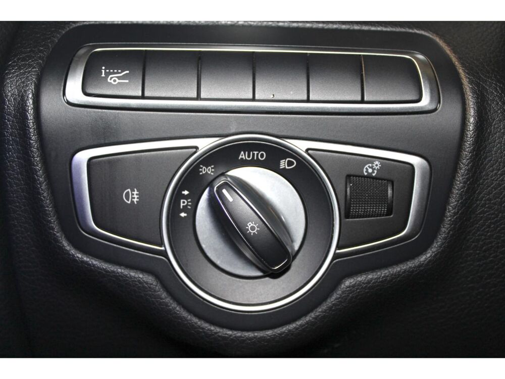 Classe C 200 Coup&eacute; AMG Line BVA 9G-Tronic - Affichage t&ecirc;te haute - Bu 2019 occasion 95340 Bernes-sur-Oise
