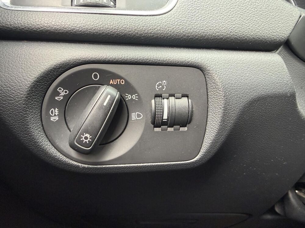 Q3 Quattro 2.0 TDI 150 CH BVA S-tronic Ambiente PH 2-GARANTIE 2016 occasion 33127 Saint-Jean-d'Illac