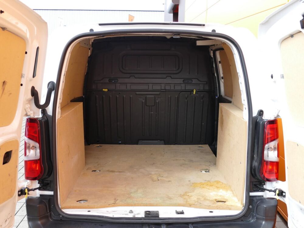 Berlingo III VAN BLUEHDI M 130 CLUB - BV EAT8 & PACK EXTENSO 2022 occasion 77090 Coll&eacute;gien