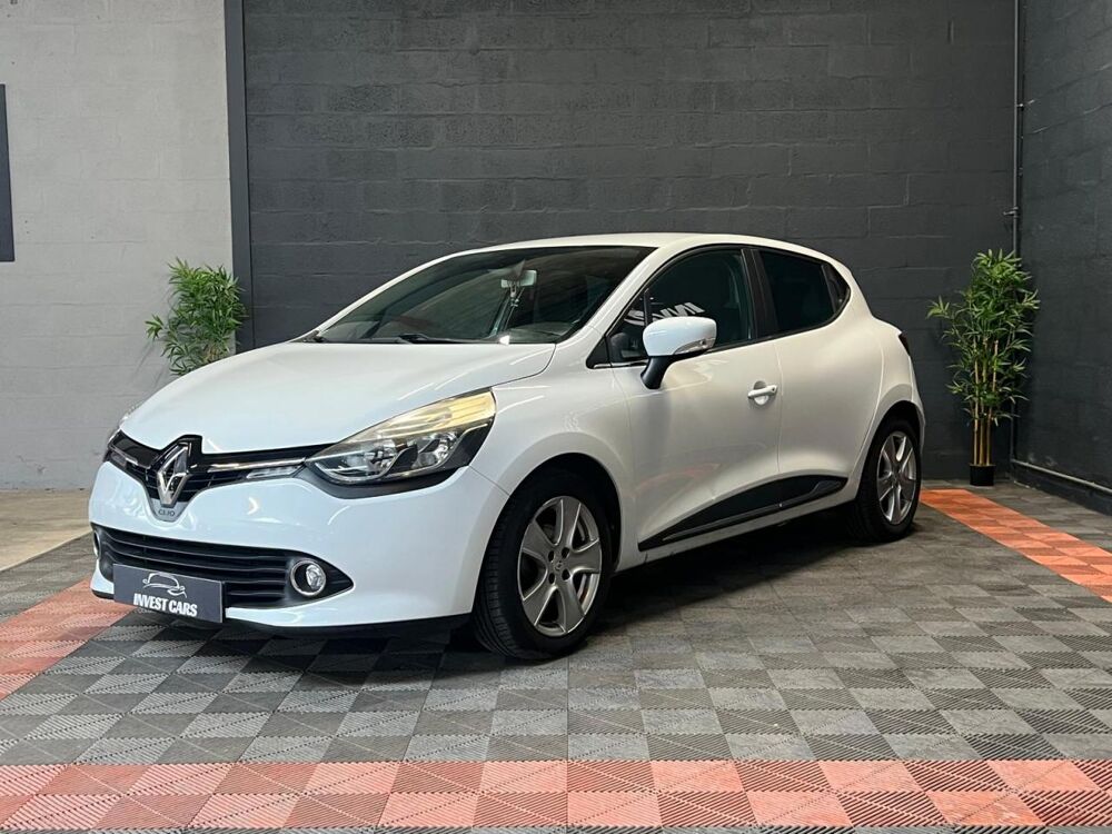 Clio IV 1.5 DCI 90CH - FINITION LIMITED - GARANTIE 6 MOIS MINIM 2016 occasion 33700 M&eacute;rignac