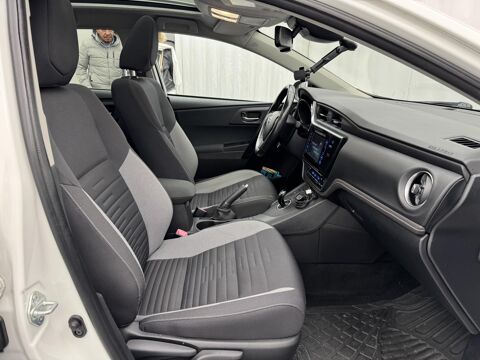 Auris Touring VVT-i - 2016 - Design - Garantie 12 mois 2016 occasion 33130 B&egrave;gles
