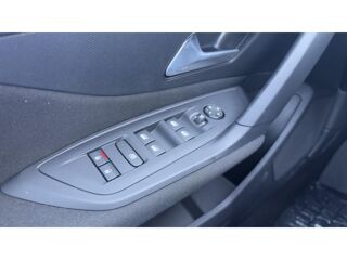 308 1.2 Hybrid 145 e-DCS6 Style 2026 occasion 81580 Soual
