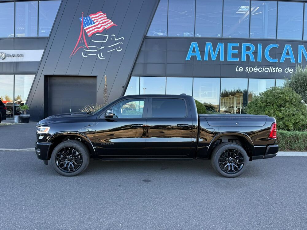 RAM 1500 CREW LIMITED NIGHT EDITION BOX HAYON MULTI V8 5,7L 2026 occasion 91830 Le Coudray-Montceaux