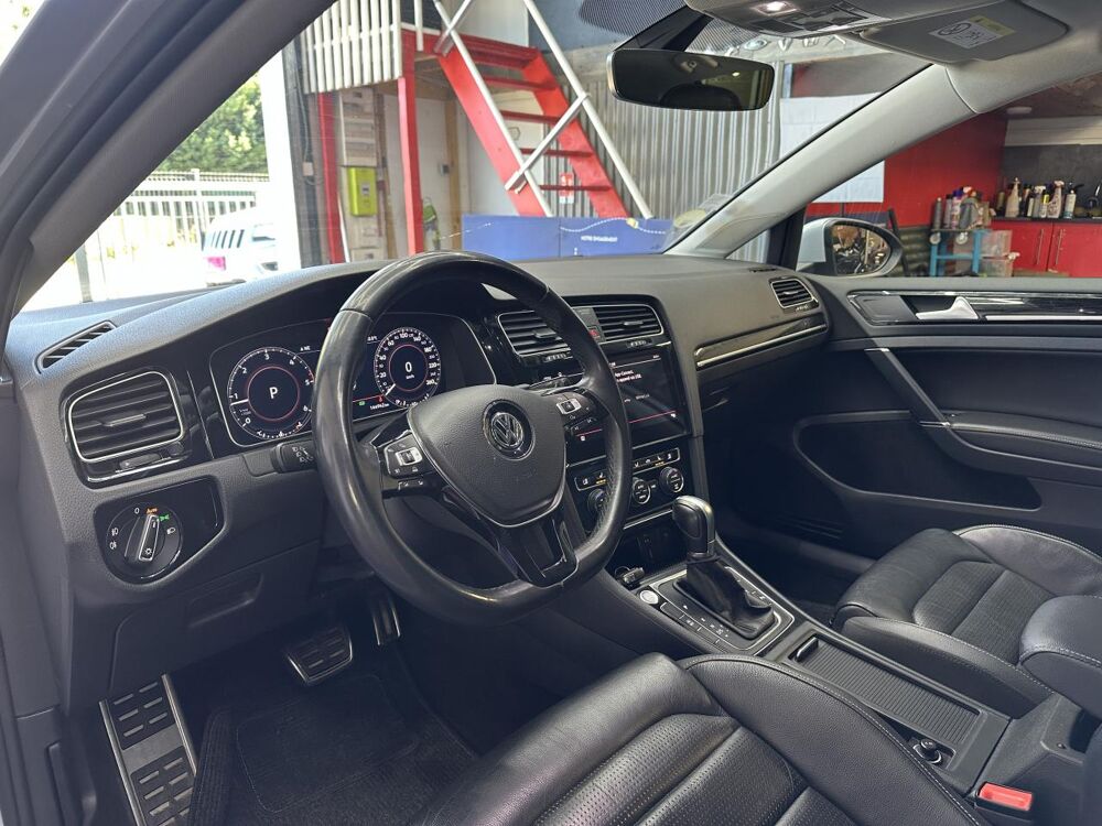 Golf 1.6 16V TDI CR - 115 - BV DSG 7 VII BERLINE Carat Exclusive 2018 occasion 33370 Artigues-pr&egrave;s-Bordeaux