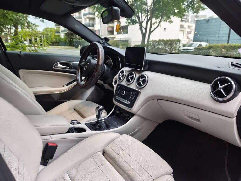 Classe A A 160 BERLINE - BM 176 Sensation 2015 occasion 77185 Lognes