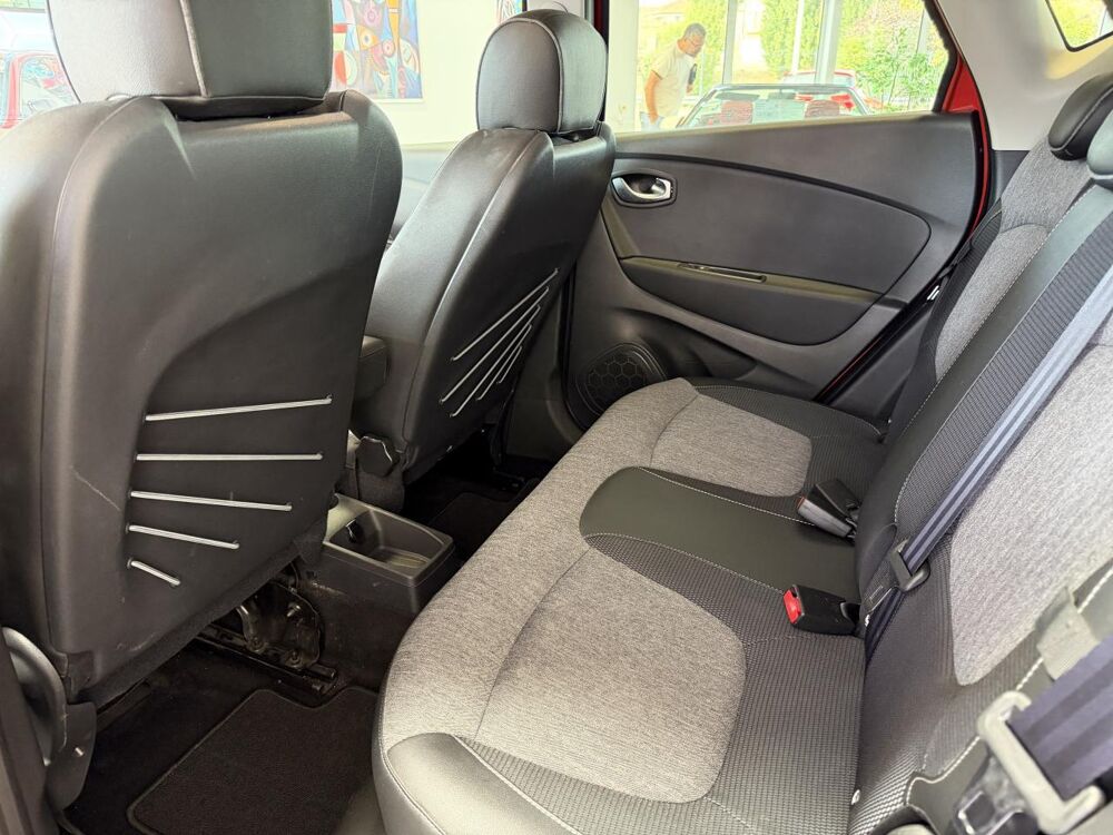 Captur 1.5 DCI 90CH ENERGY INTENS GARANTIE 12 MOIS 2019 occasion 16000 Angoul&ecirc;me