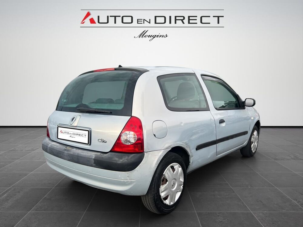 Clio 1.2i 16V II BERLINE Authentique PHASE 2 2004 occasion 06250 Mougins