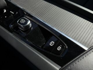 XC60 T6 AWD PHEV 350 Plus Style Chrome avec T.O 2024 occasion 35300 Foug&egrave;res