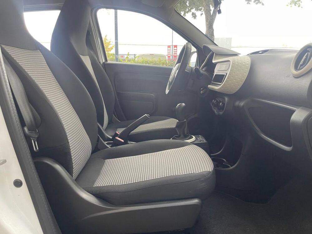 Twingo 1.0 SCe - 70 E6C Bo&icirc;te courte III BERLINE Life 2 2018 occasion 77185 Lognes