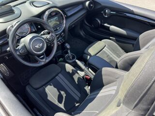 Cooper D Cabriolet - 231cv - John Cooper Works - BVA 2017 occasion 49070 Beaucouz&eacute;